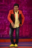 Ali Tho Jaliga Show Photos